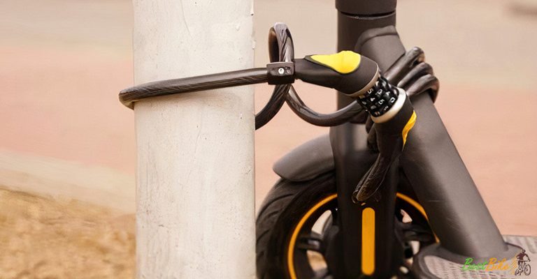 How to lock an electric scooter